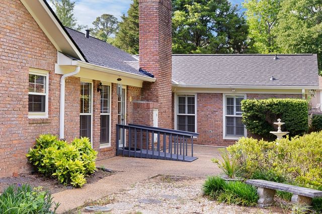 6100 Bristol Boulevard, Columbus, GA 31904