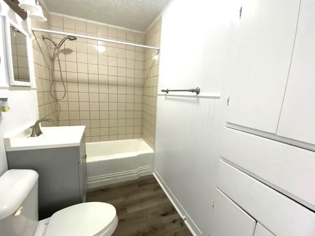 508 Lundy Street, El Campo, TX 77437