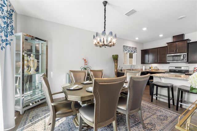 8048 ARTISAN CIRCLE, Seminole, FL 33777