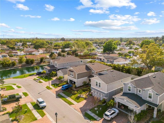 8048 ARTISAN CIRCLE, Seminole, FL 33777