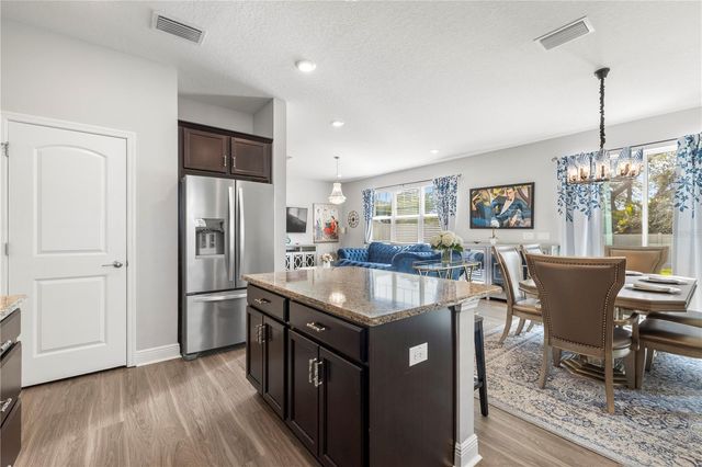 8048 ARTISAN CIRCLE, Seminole, FL 33777