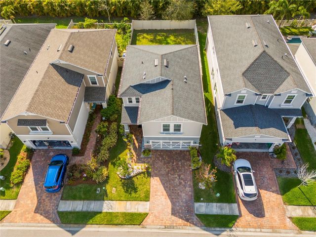 8048 ARTISAN CIRCLE, Seminole, FL 33777