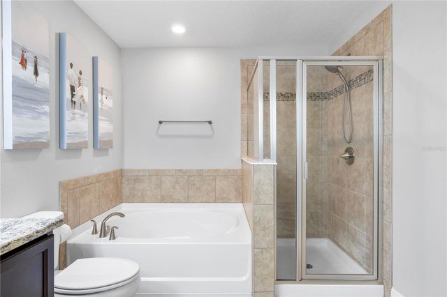 8048 ARTISAN CIRCLE, Seminole, FL 33777