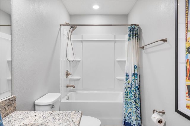 8048 ARTISAN CIRCLE, Seminole, FL 33777