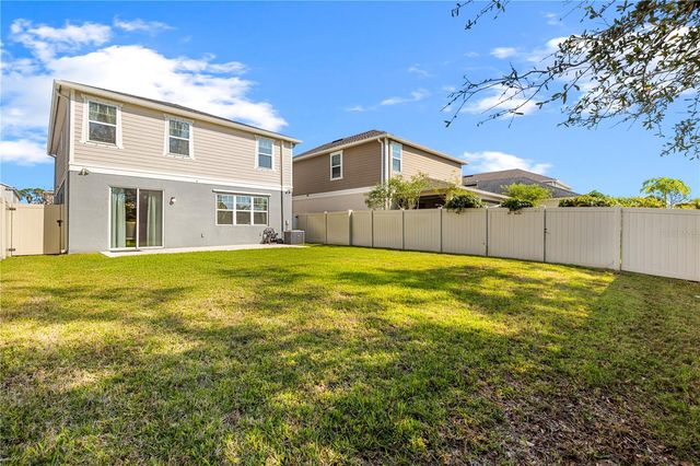 8048 ARTISAN CIRCLE, Seminole, FL 33777