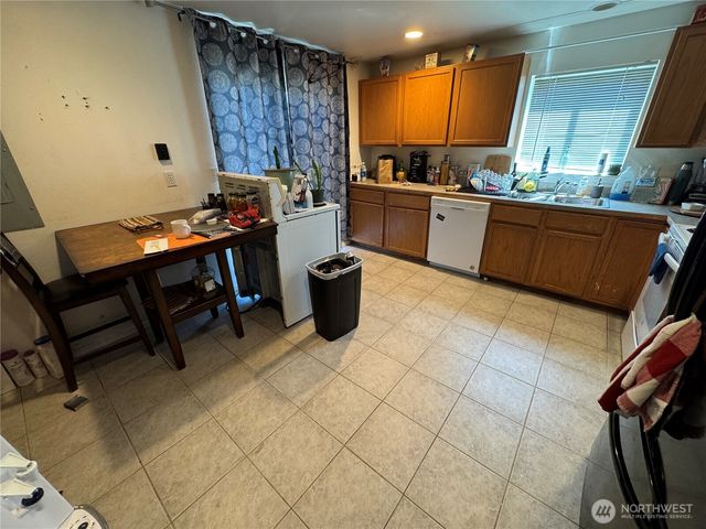 1705 W Bemis Street, Moses Lake, WA 98837