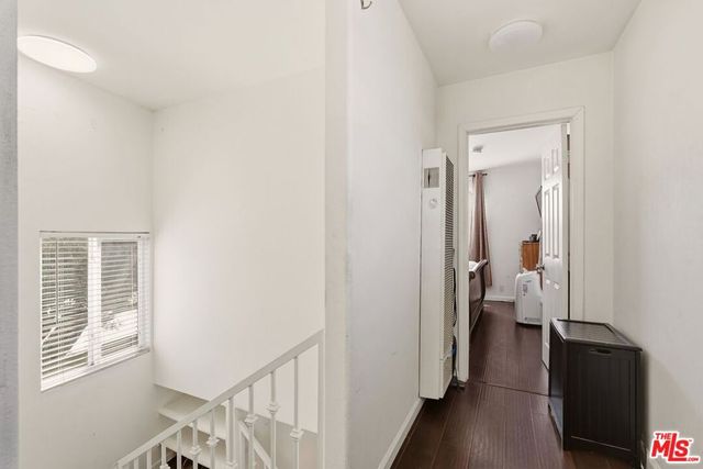2216 5th Avenue, Los Angeles, CA 90018