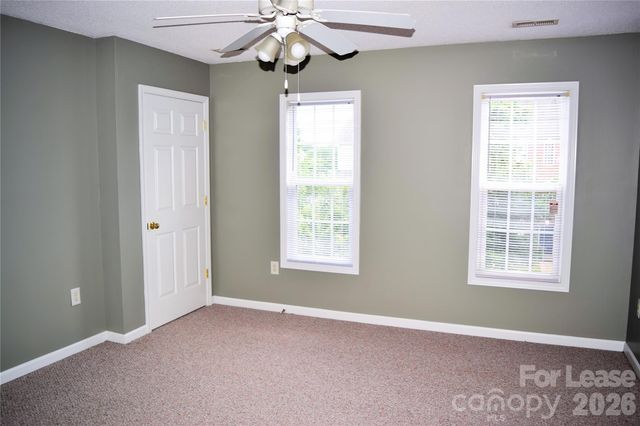 113 Steam Engine Drive 203, Mooresville, NC 28115