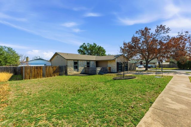 13101 Dauphine ST, Austin, TX 78727