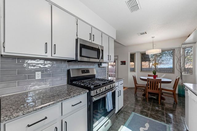 13101 Dauphine ST, Austin, TX 78727