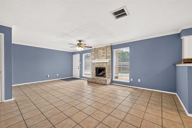 10711 Fallbrook Drive, Houston, TX 77064