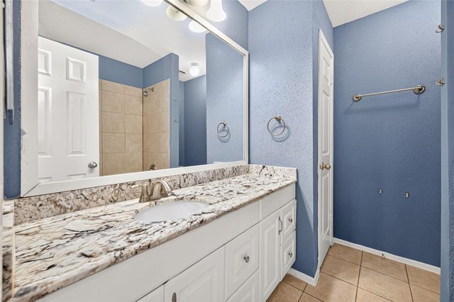 10711 Fallbrook Drive, Houston, TX 77064