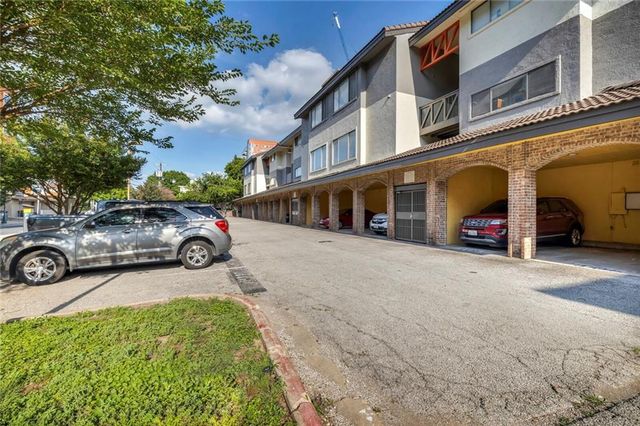 806 W 24th ST 114, Austin, TX 78705