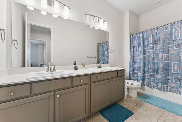 310 Ferndale Street, Lewisville, TX 75056