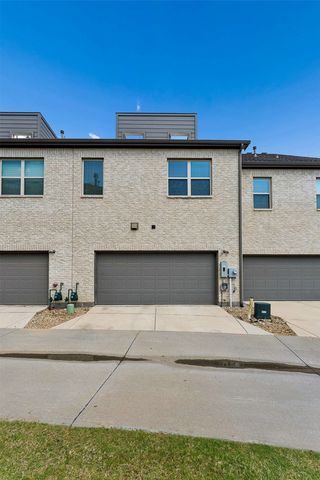 310 Ferndale Street, Lewisville, TX 75056