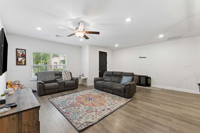 310 Ferndale Street, Lewisville, TX 75056