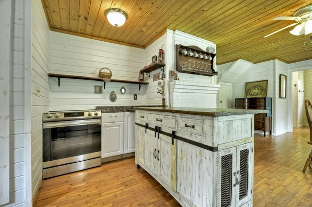 13389 Old Hwy 76, Morganton, GA 30560