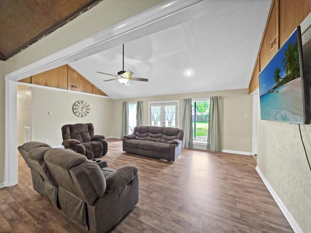 13375 Craig Lane, Beaumont, TX 77713