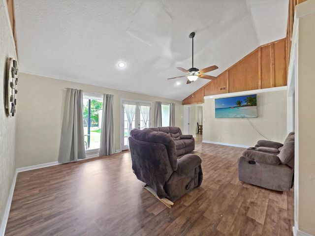 13375 Craig Lane, Beaumont, TX 77713