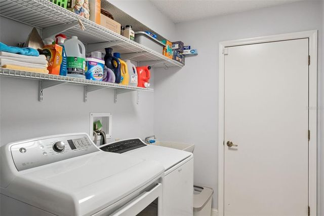 1624 THORNHILL CIRCLE, Oviedo, FL 32765
