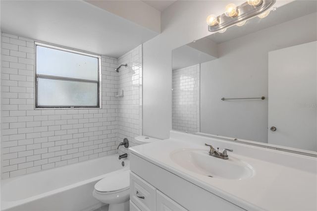 1124 MILL RUN CIRCLE, Apopka, FL 32703