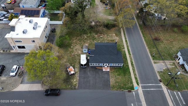 506 Lloyd Road, Toms River, NJ 08753