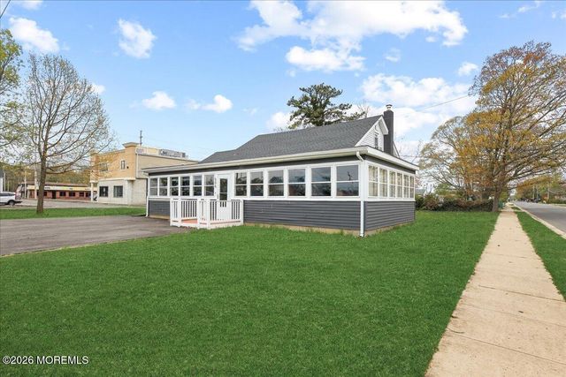 506 Lloyd Road, Toms River, NJ 08753