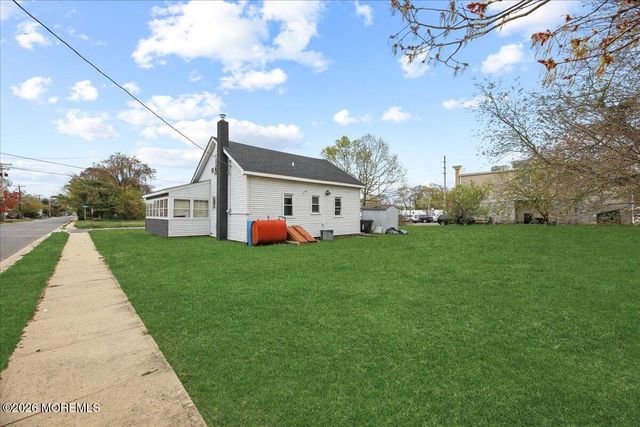 506 Lloyd Road, Toms River, NJ 08753