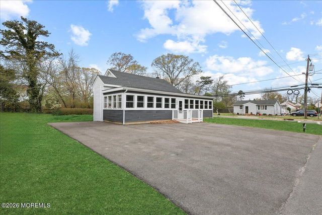 506 Lloyd Road, Toms River, NJ 08753