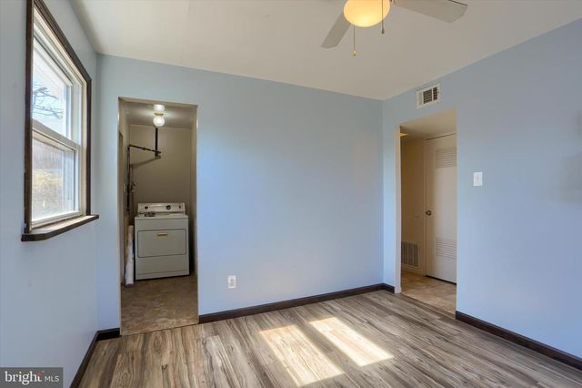 354 CYPRESS DR, Middletown, PA 17057