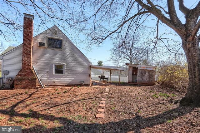 354 CYPRESS DR, Middletown, PA 17057