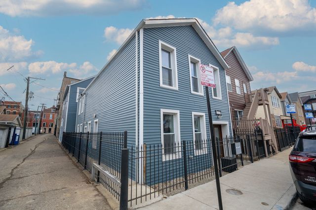 1013 W 18th Place, Chicago, IL 60608