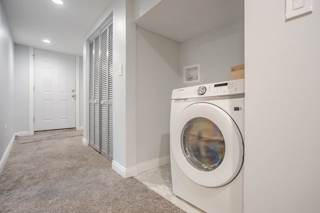 1013 W 18th Place, Chicago, IL 60608