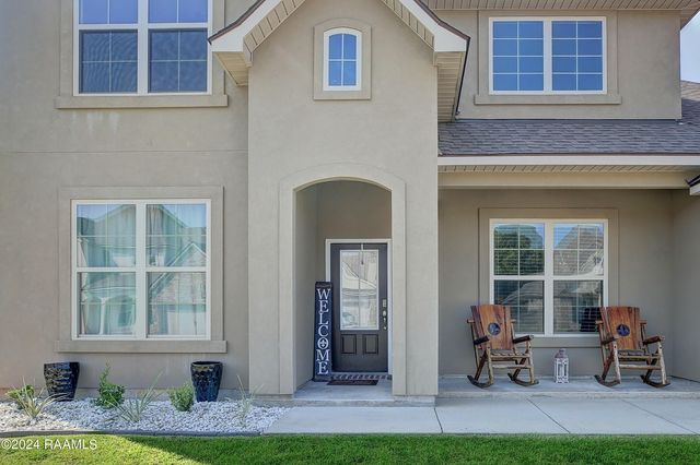 202 New Trails Lane, Lafayette, LA 70508