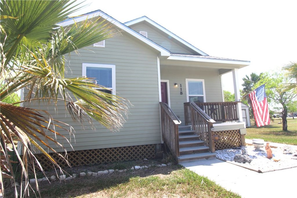 118 Salt Lake, Rockport, TX 78382 — photo 4