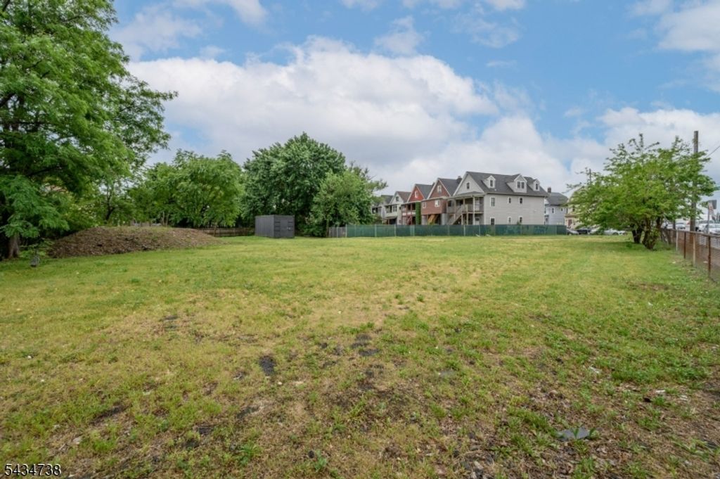 534 Grier Ave, Elizabeth City, NJ 07202 — photo 4