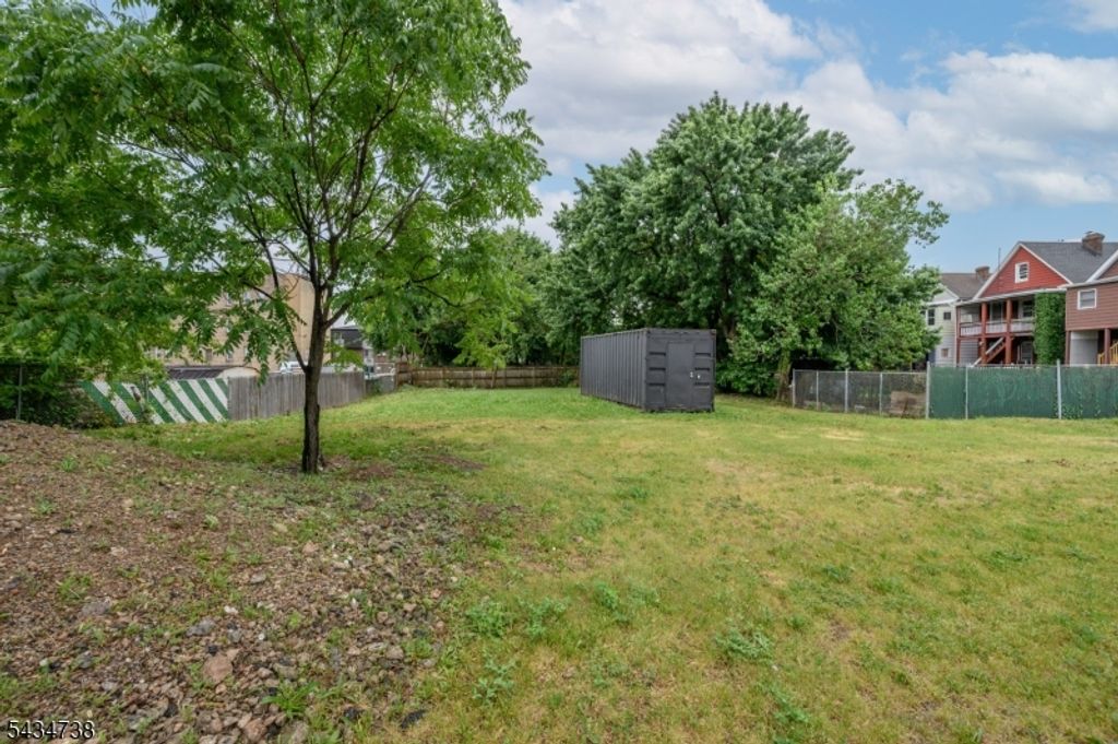 534 Grier Ave, Elizabeth City, NJ 07202 — photo 5