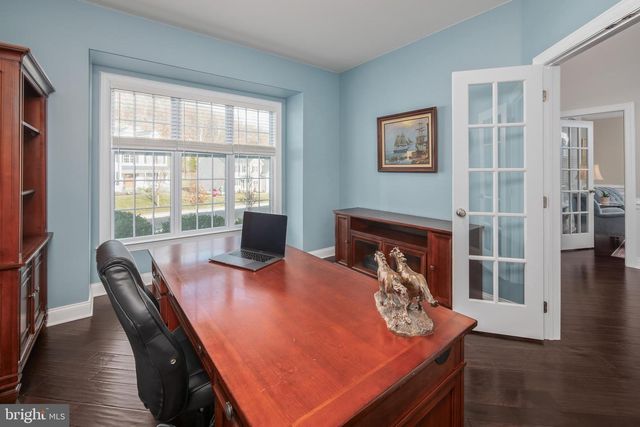 6226 FOX GLOVE LN, Center Valley, PA 18034