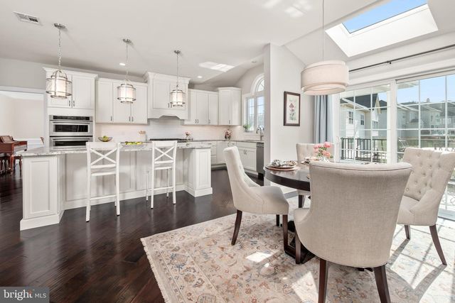 6226 FOX GLOVE LN, Center Valley, PA 18034