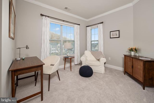 6226 FOX GLOVE LN, Center Valley, PA 18034