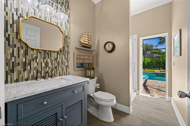 2127 Imperial CIR, Naples, FL 34110