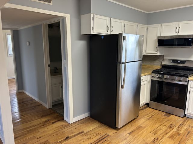 20 Ball Park Rd, Big Sandy, TN 38221