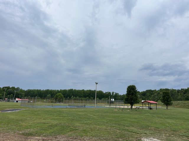 20 Ball Park Rd, Big Sandy, TN 38221