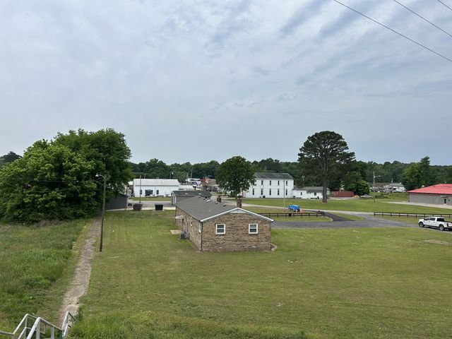 20 Ball Park Rd, Big Sandy, TN 38221