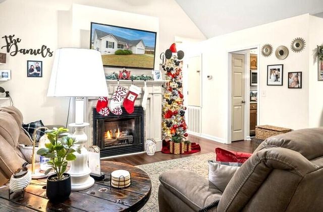 34 Winter Lane, Lafayette, GA 30728