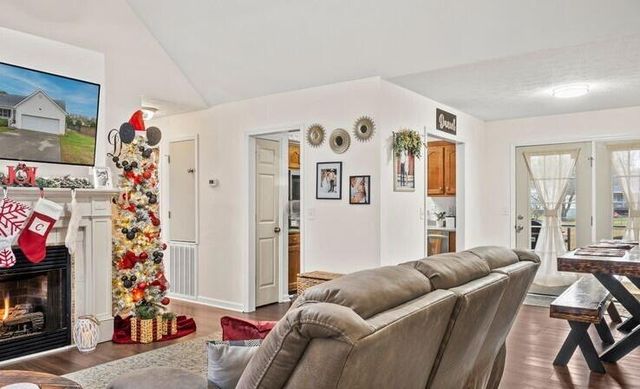 34 Winter Lane, Lafayette, GA 30728