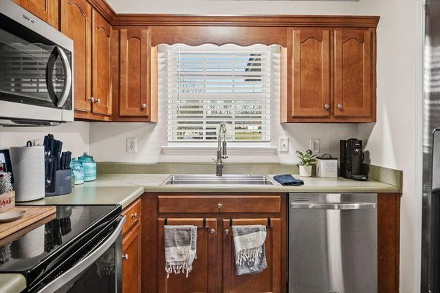 34 Winter Lane, Lafayette, GA 30728