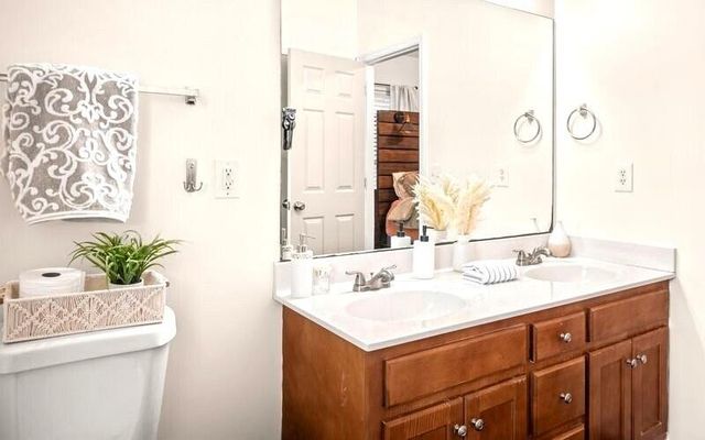 34 Winter Lane, Lafayette, GA 30728