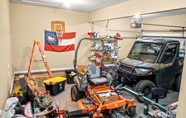 34 Winter Lane, Lafayette, GA 30728