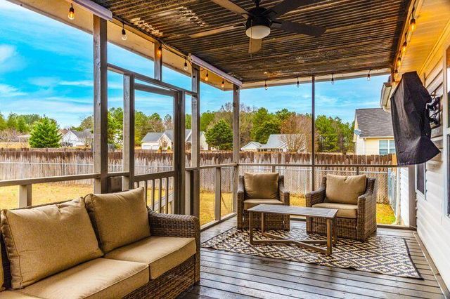 34 Winter Lane, Lafayette, GA 30728